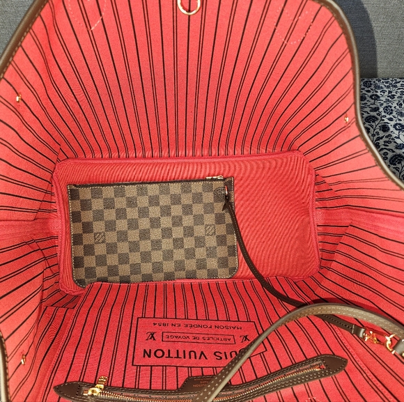 Louis Vuitton Neverfull GM - Picture 7 of 11